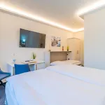 Hotel Mukran 3*