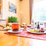 Mukran Hotel