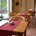 Hotel Mukran 3*