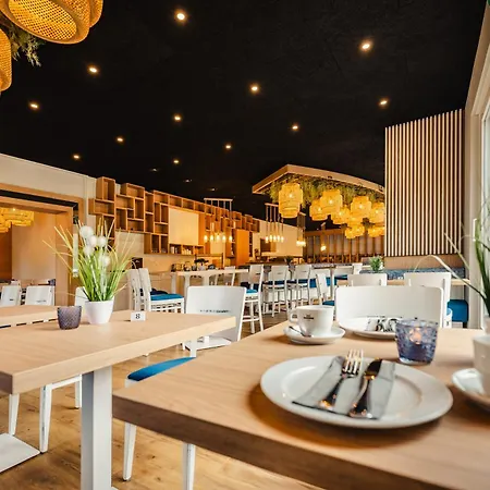 Mukran Hotel 3*