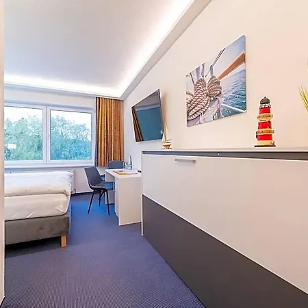 Mukran Hotell 3*
